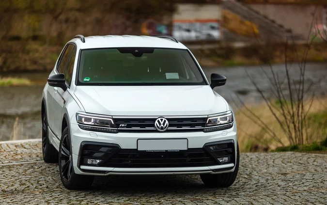Volkswagen Tiguan Allspace cena 130800 przebieg: 150000, rok produkcji 2020 z Lubin małe 667